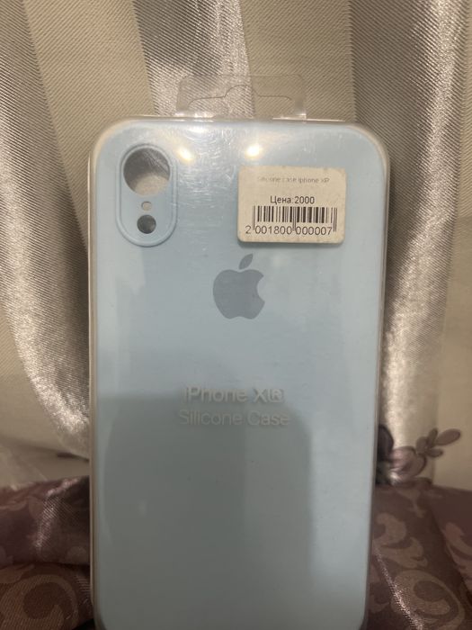 Чехол iphone xr новый без повреждений и порезов