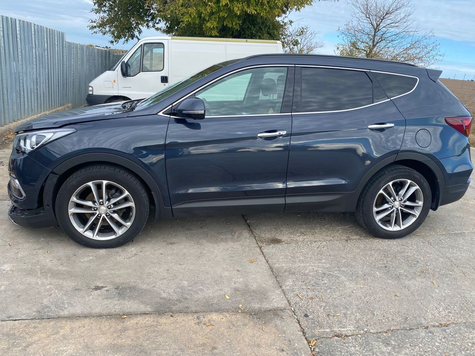 Hyundai Santa Fe 2. 2 CRDI, 200 ph, automatic, engine D4HB, 2016