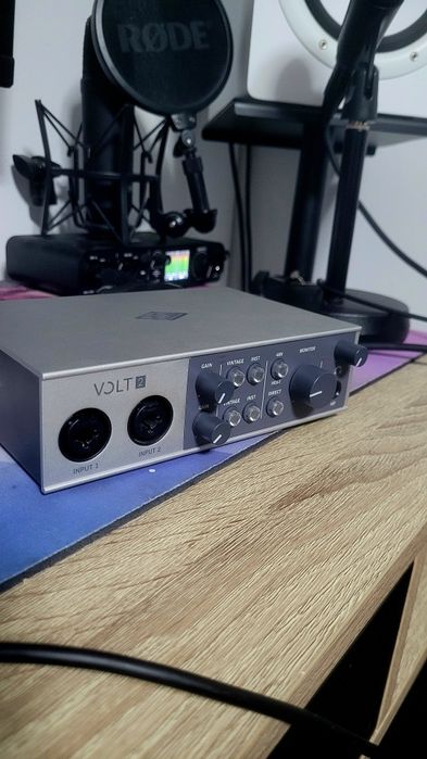 Universal audio volt 2