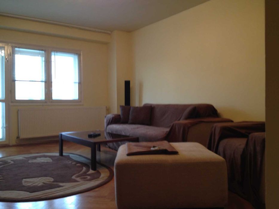 inchiriez apartament duplex zona centrala+boxa +garaj