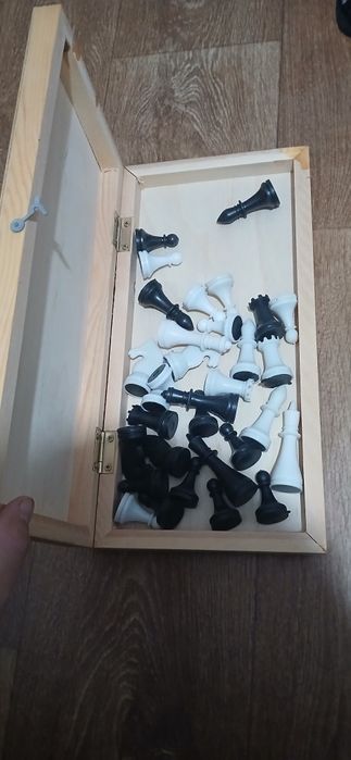 Shaxmat            .