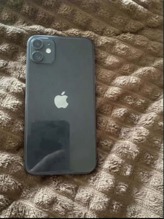 Обменяю iPhone 11