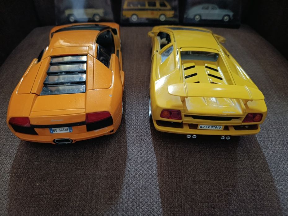 Модели машин 1/18