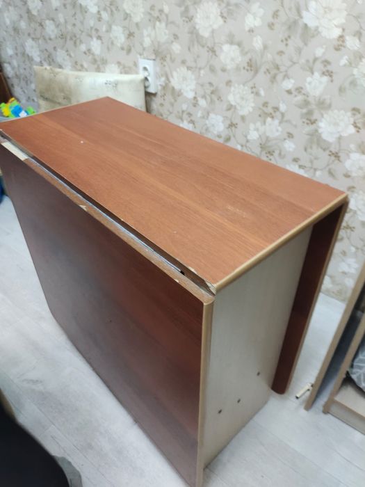 Продам стол раскладной