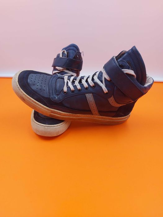 Boss номер 42 Оригинални мъжки кецове.