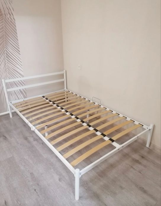 Срочно продам двуспальную кровать