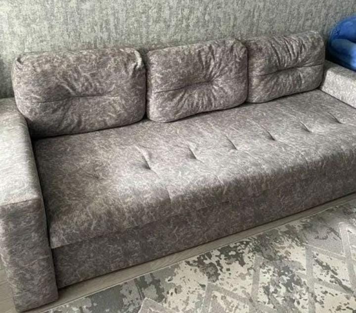 Продам диван самовывоз