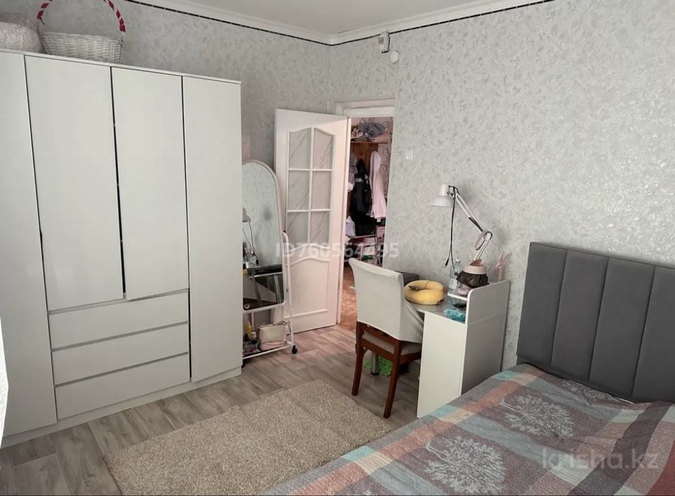 Часть дома , 4 Комнаты , 4.8 сот.