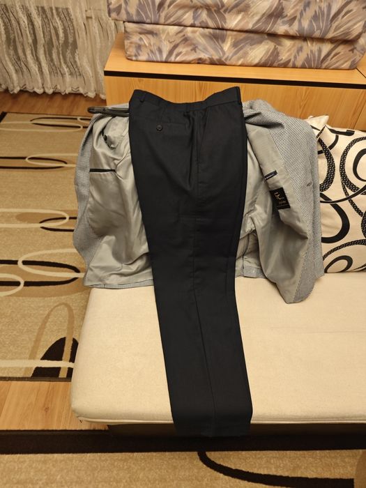 Мъжки     костюм