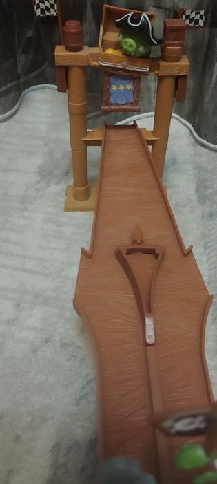 Продам детскую игру