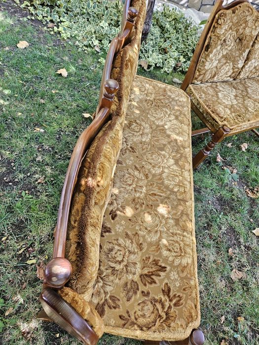 Старинен страхотен  комплект