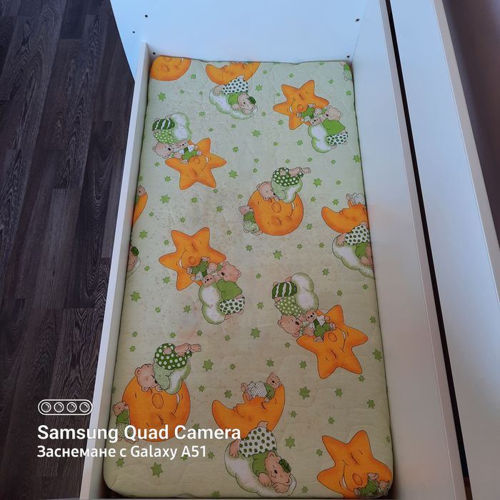 Детска дървена кошара