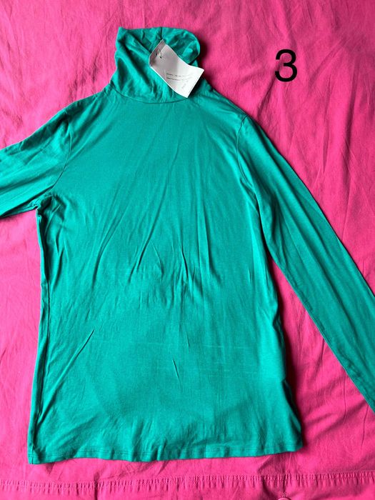 Нови с етикет. Блузи с висока яка, различни цветове, размер S-L.