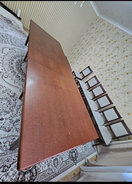 Продам деревянный  белоруский столстол