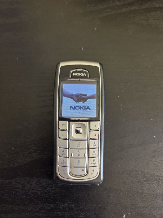 Nokia 6230 cu butoane