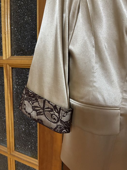 Пиджак женский нарядный