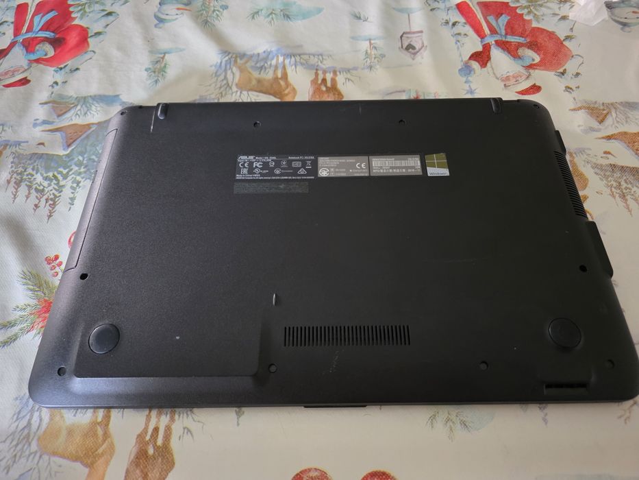 Лаптоп Asus X540L, i3-4005U, GeForce 920MX 2GB, 4GB Ram