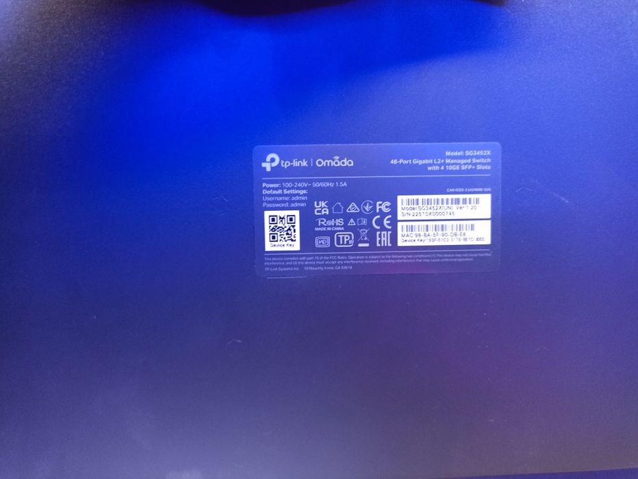 Продам коммутатор(switch)