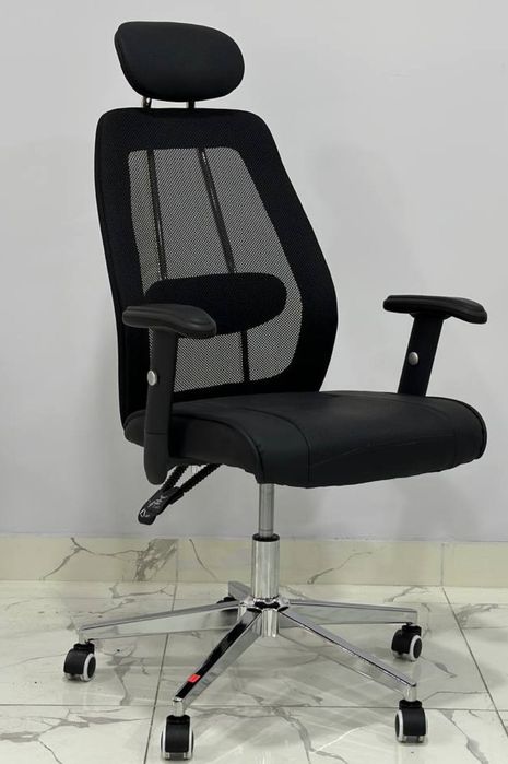 Офисний кресло сотилади