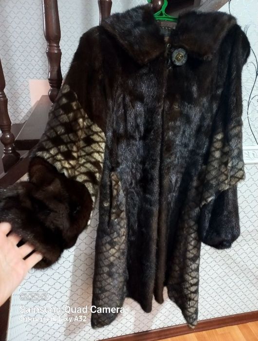 Продаю норковую шубу