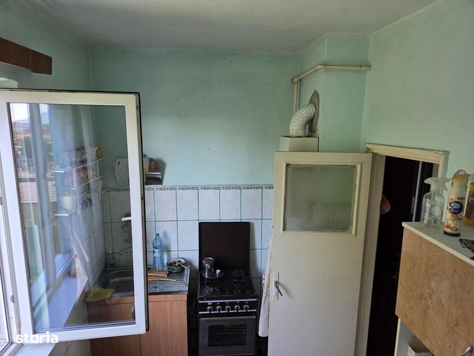 Apartament 2 camere zona TRACTORUL,
