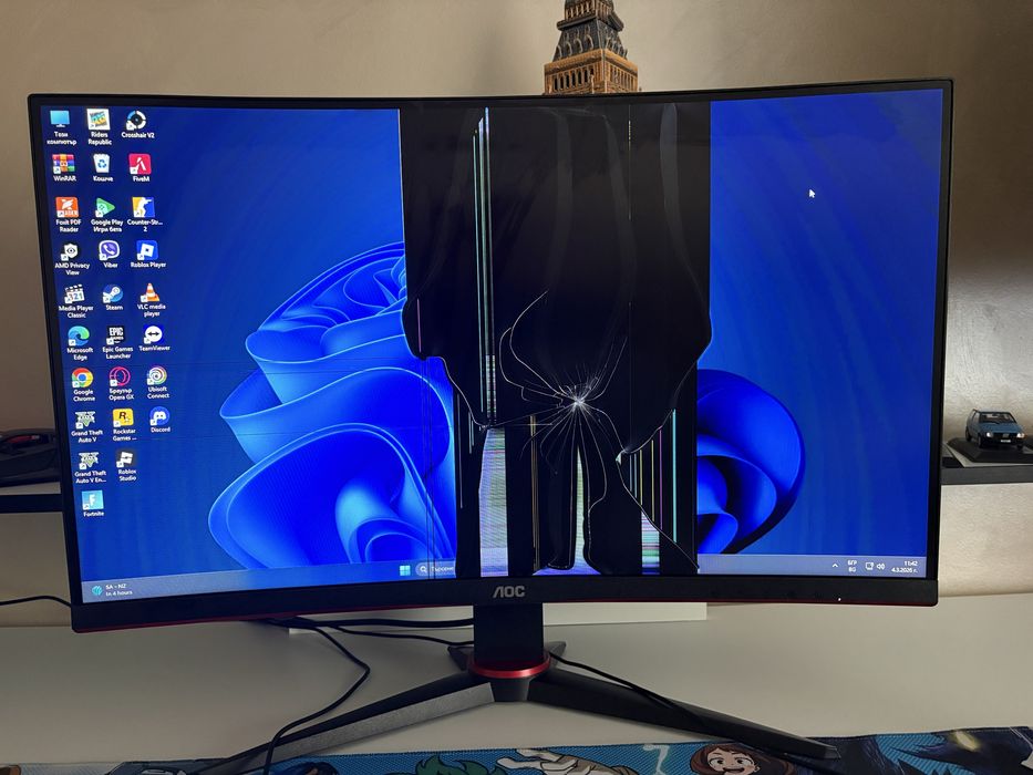 Геймърски монитор AOC C27G2E за части