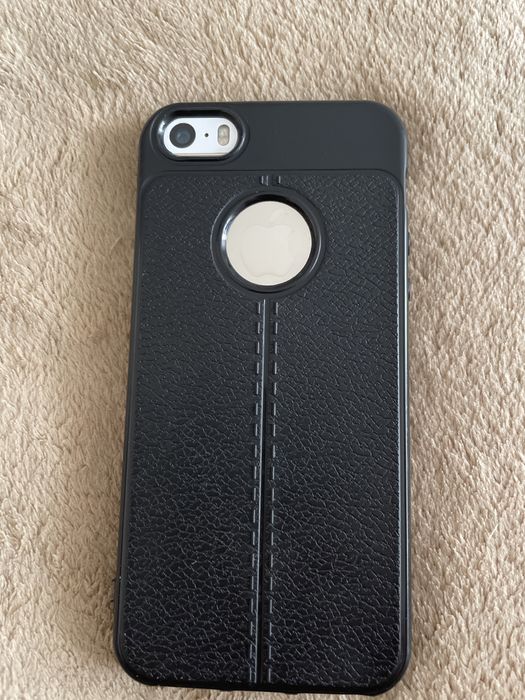 Айфон 5 с Голд свет