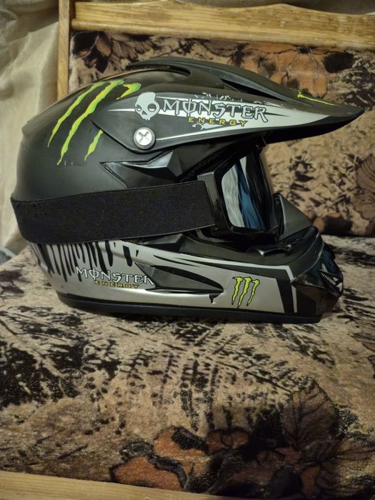 Кросова каска супер цена!