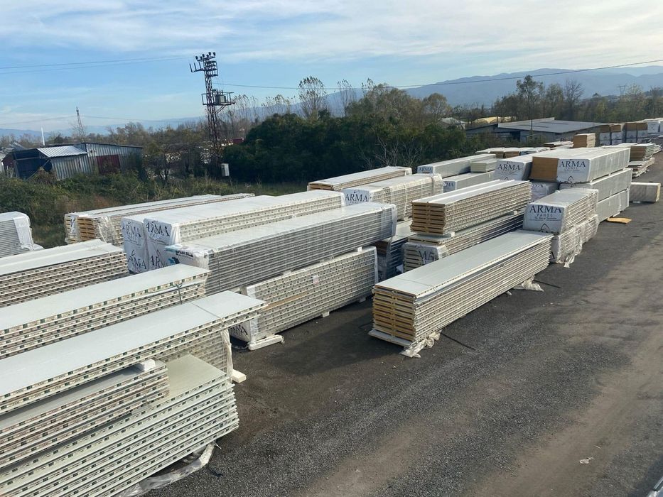 69 lei Panou Sandwich 4 cm Constanța | 73 lei Acoperiş