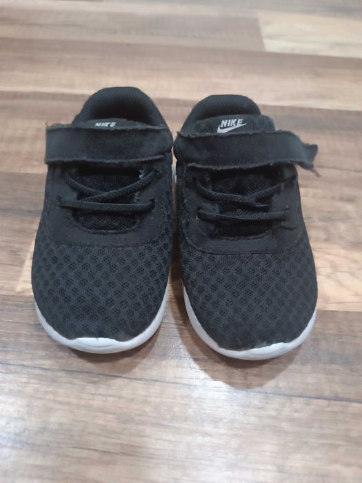 Детски маратонки Nike Tanjun 22