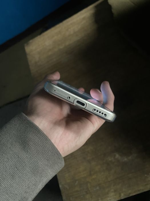 Продам Huawel nova 13i   256/8