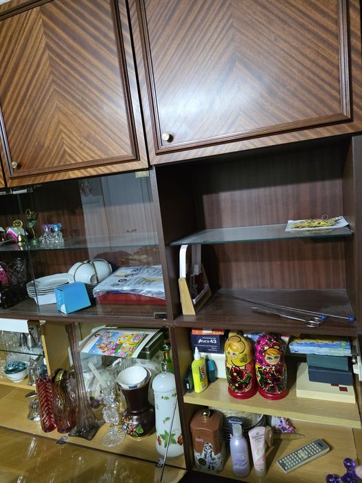 Продам шкаф за 10000 тенге.