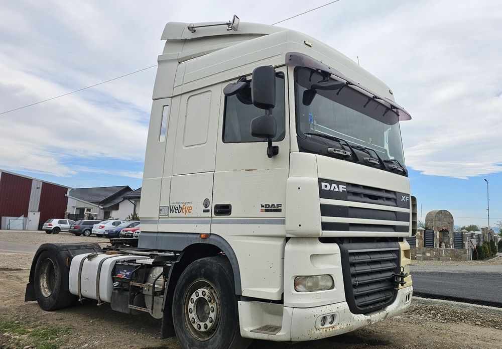 Dezmembrez daf xf 460