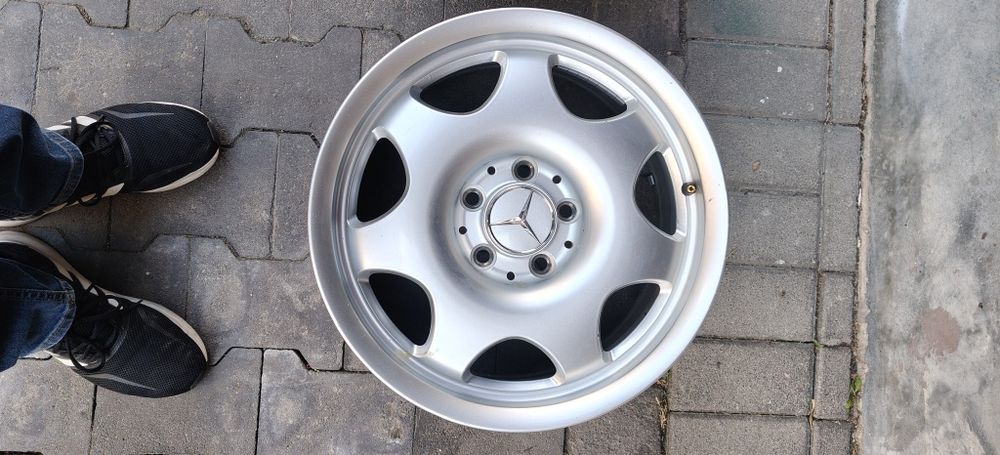 Оригинални лети джанти Mercedes-Benz 16 цола W211 (5x112) - Отлично състояние