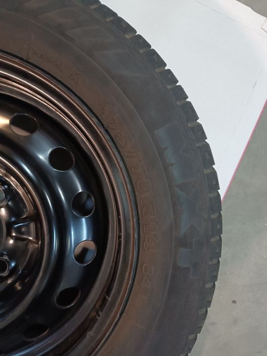 Резервна гума 4х114,3 / 14цола / 175х70х14