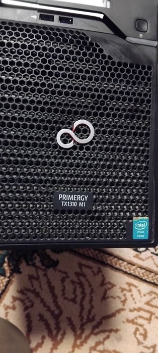 Fujitsu primergy tx1310