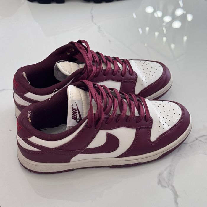 Кроссовки Nike продам