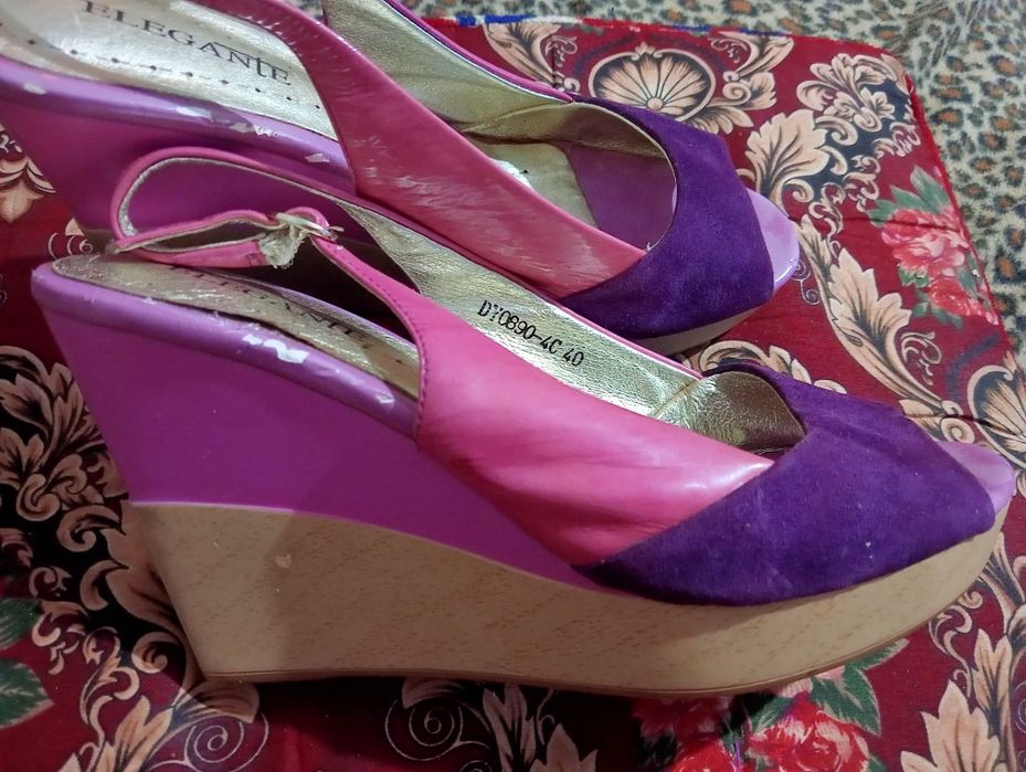 Женский туфли. 39,40 размер