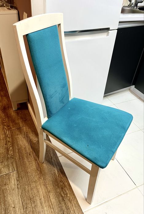 Стулья деревяные