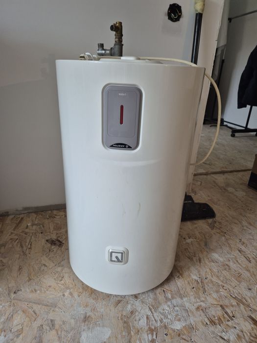 De vanzare Boiler electric 80 litri, 1800 W, LYDOS R 80 V 3201911, Ariston