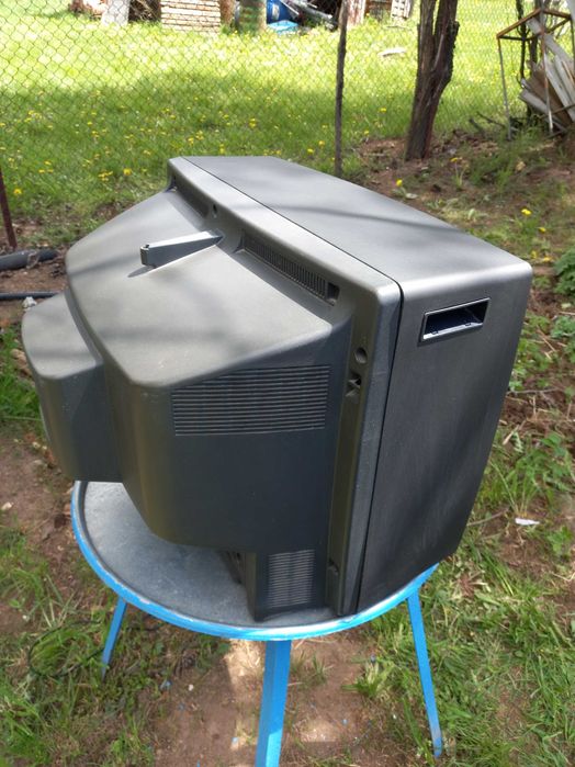 Телевизор JVC - работещ,японско производство.