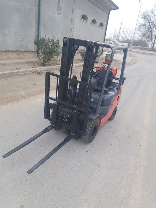 Автопогрузчик(кара,kara, auto kara)ТОЙОТА 8FG-15