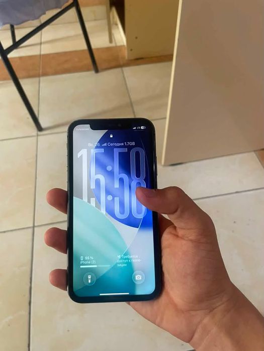 Iphone 11  128 tali 100 yomkust 30 minglik aybi bo abn igravoy telga d