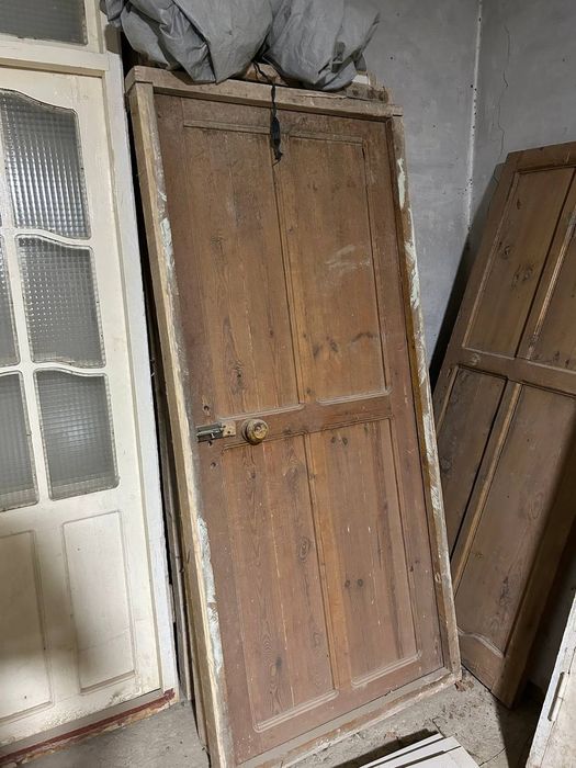 Жарма капылар сатылады,500 мыннан,Темир капы бар 700000 мыннан