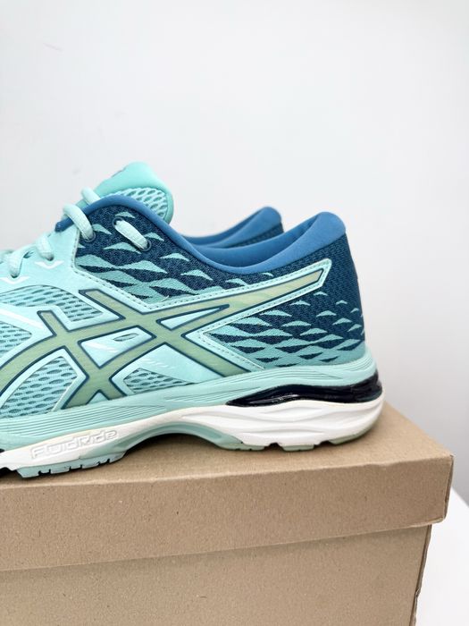 Asics Gel -Cumulus  Running ( 43) 27см.Маратонки