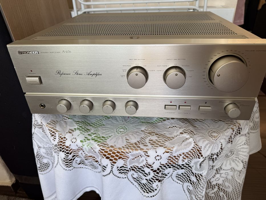 Pioneer A-676 Стерео усилвател