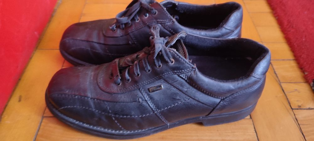pantofi dockers goretex 43 piele