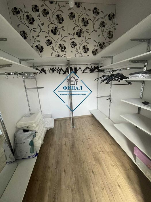 Продава се Тристаен апартамент в Шумен, Добруджански - 120 кв.м за 1492 €/кв.м - Снимка #4
