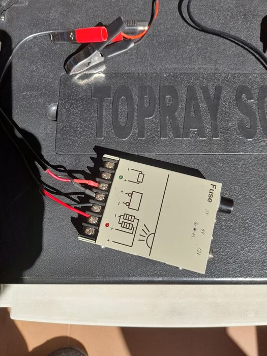 Лодка за захранка+соларен панел с контролер