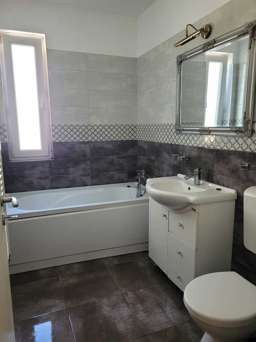 Apartament 2 camere, mobilat, cu climă și parcare, parter — 105.000€